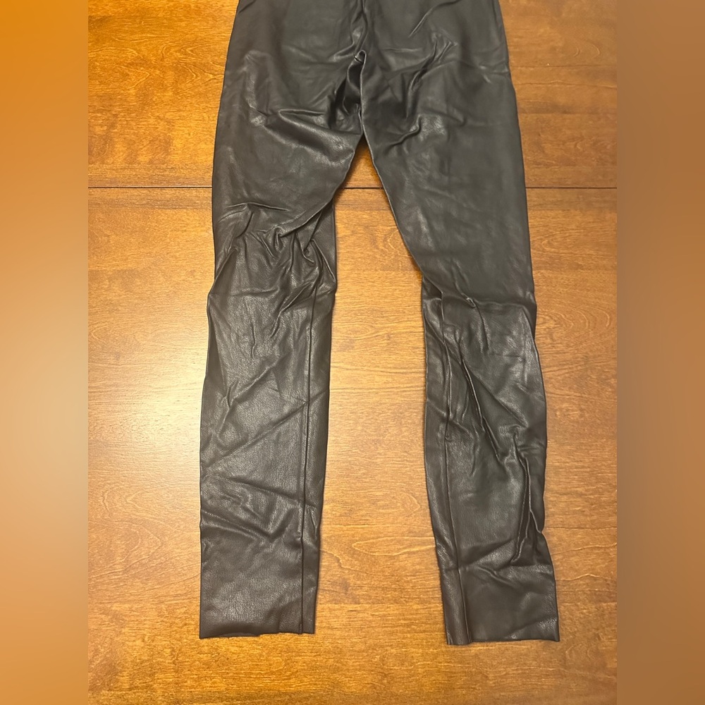 Commando Black Faux Leather Leggings - Picture 7 of 7